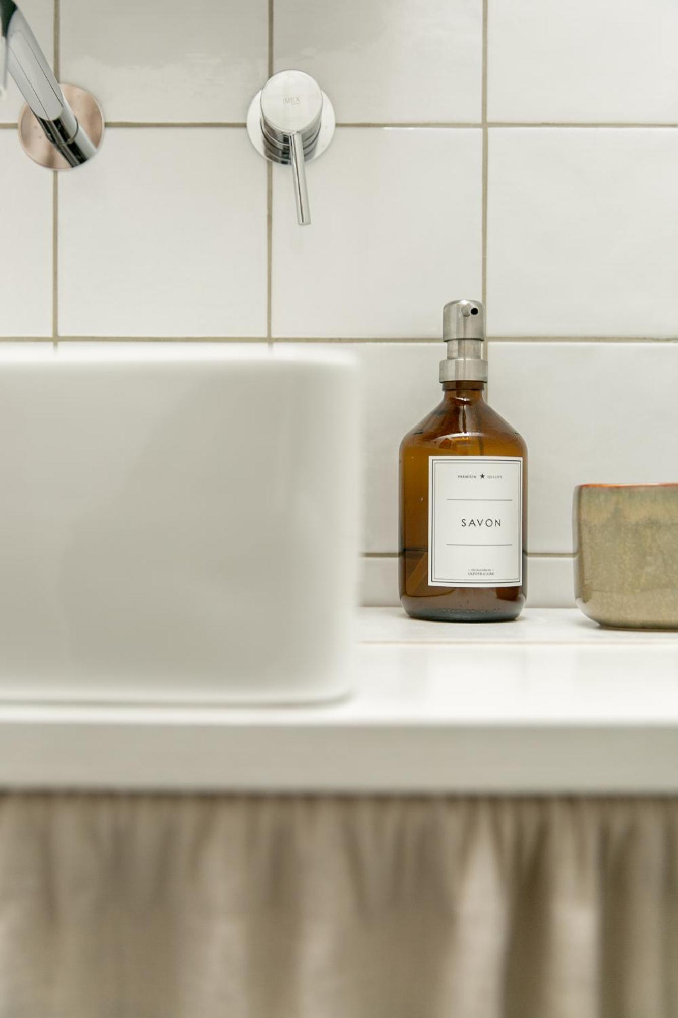 Chambre Avec Salle De Bain Et Acces Independant Nantes Eksteriør billede